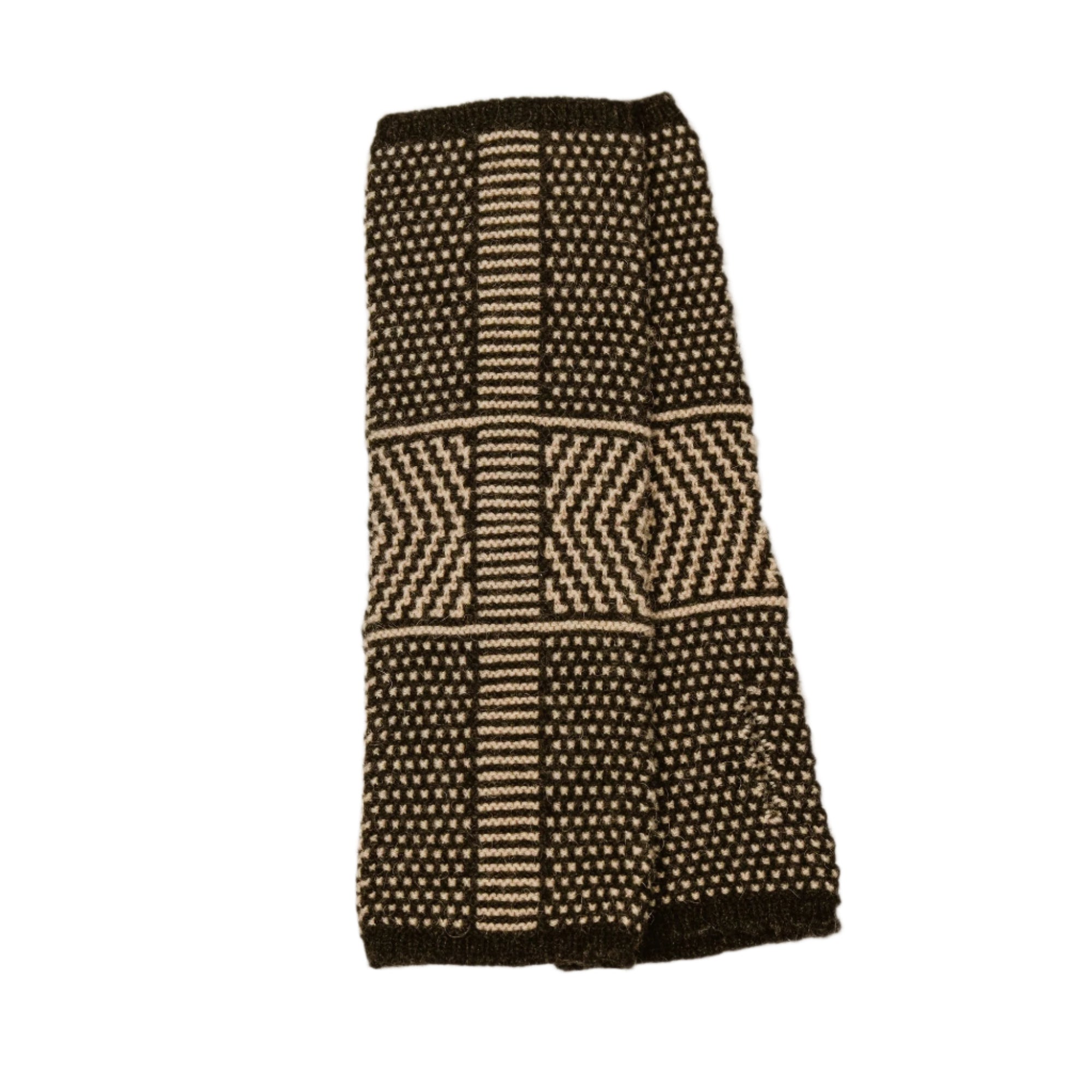 Taranaki Wrist Warmers in Merino