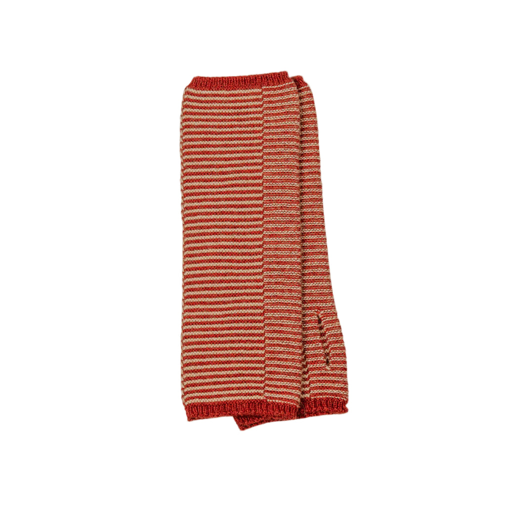 Punakaiki Wrist Warmers in Merino