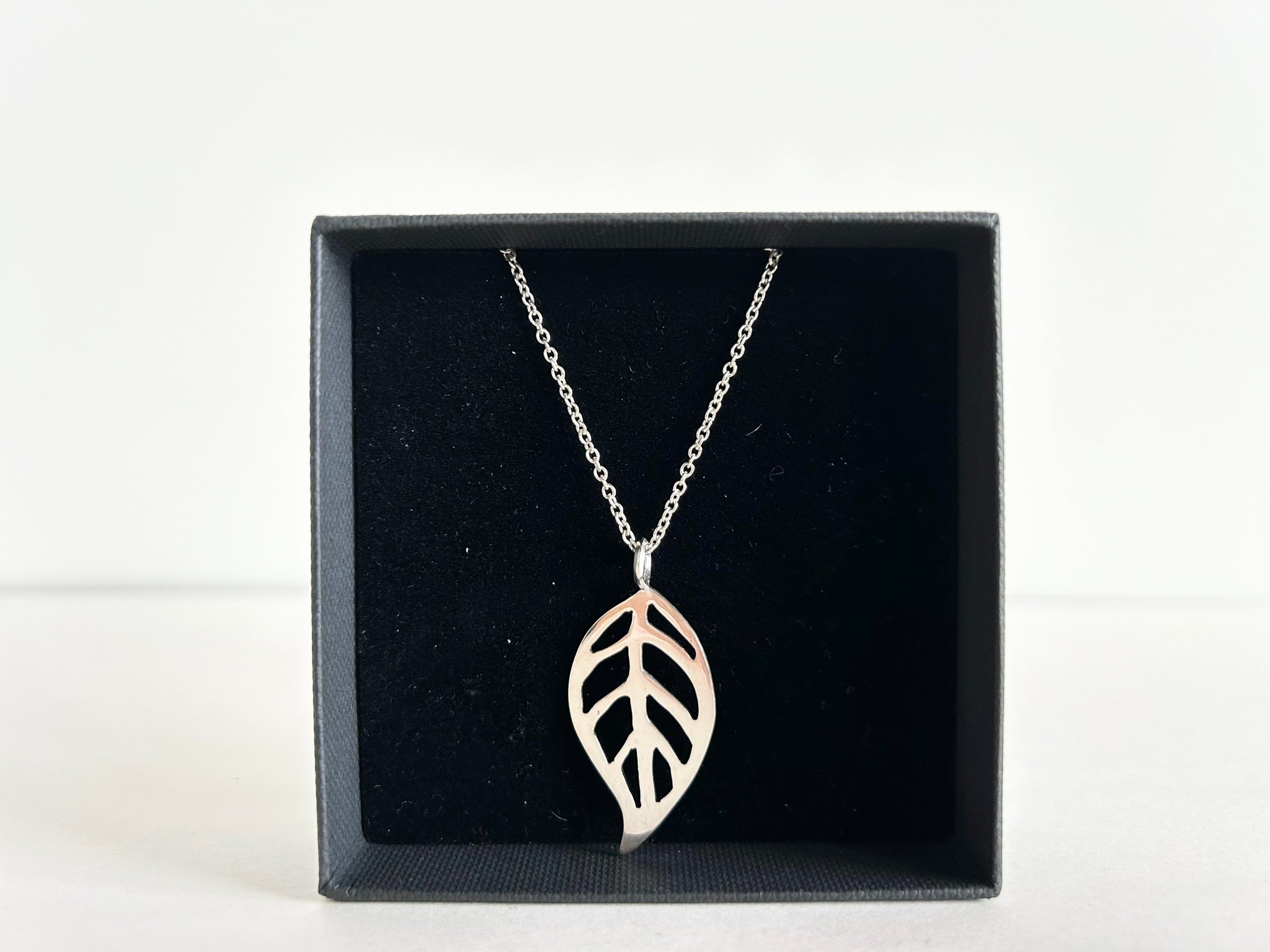 Pointed Stencil Leaf Necklace