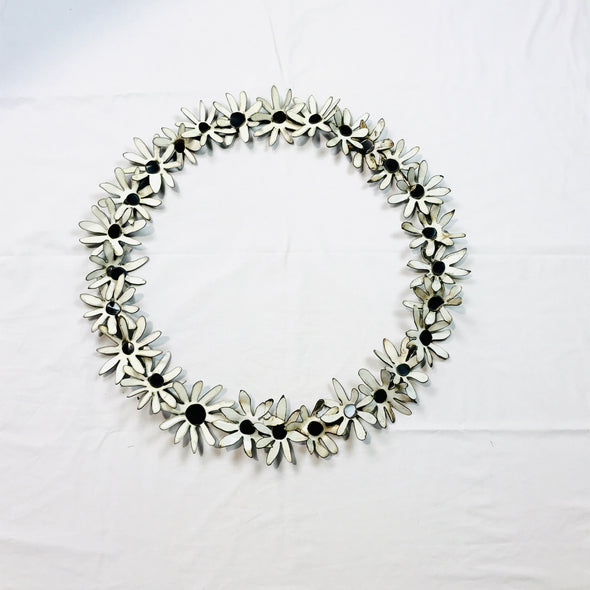 Daisy Chain Wreath